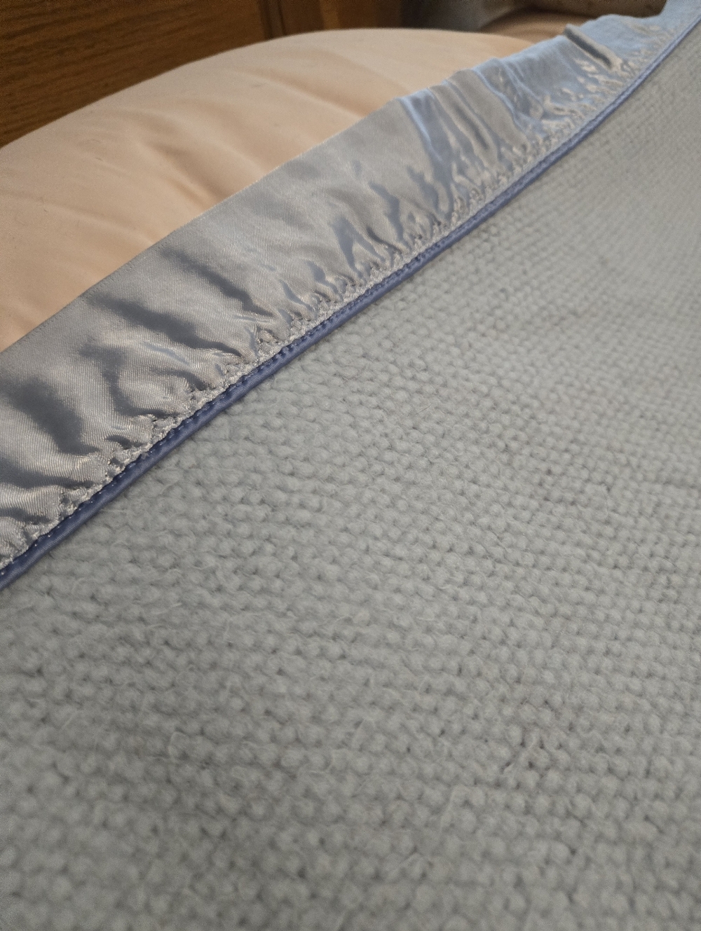 Vintage Fieldcrest Double Acrylic Satin Both Ends Blanket.